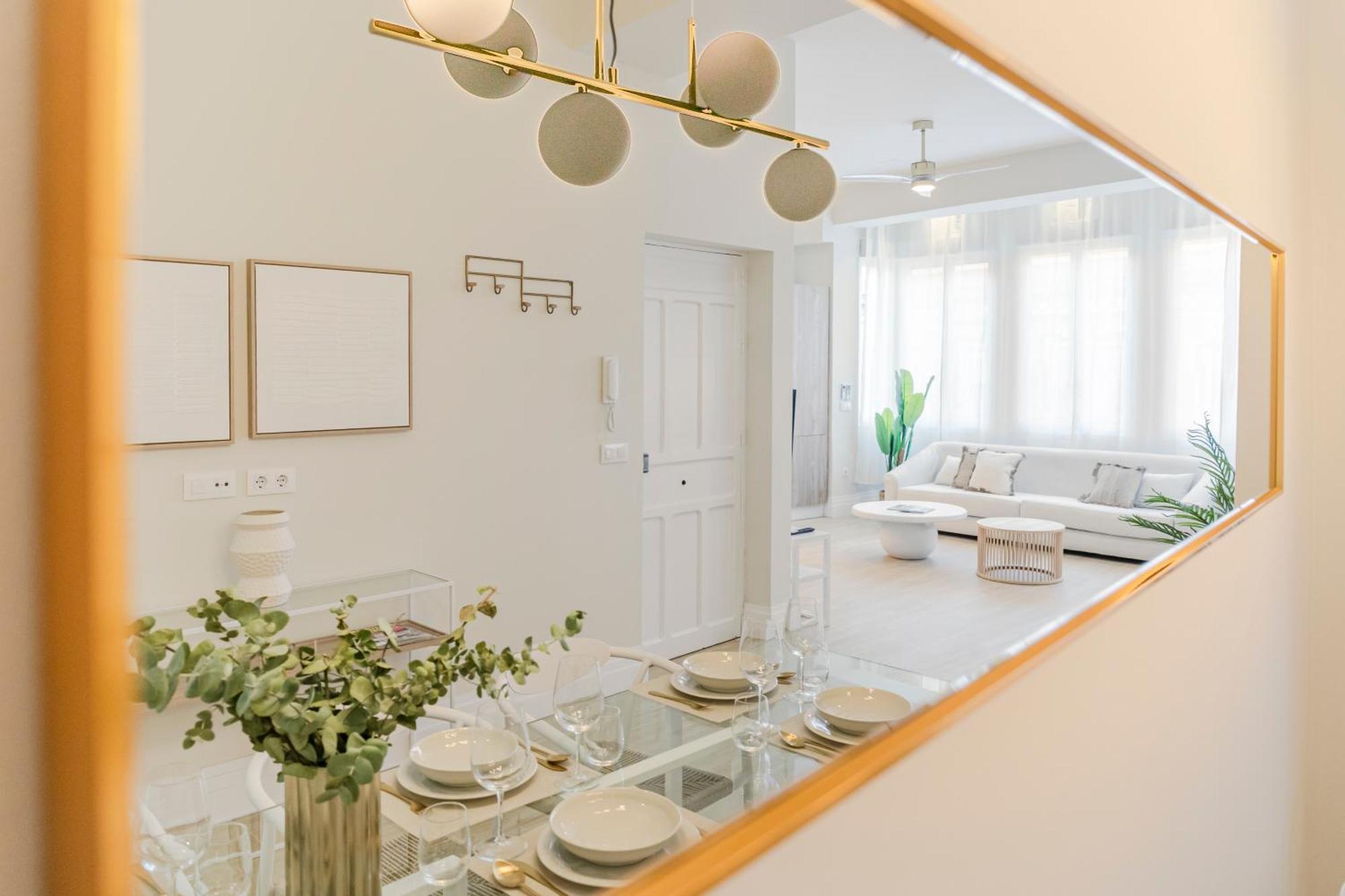 Isg Apartments Faustino 45 เซบีญา ภายนอก รูปภาพ