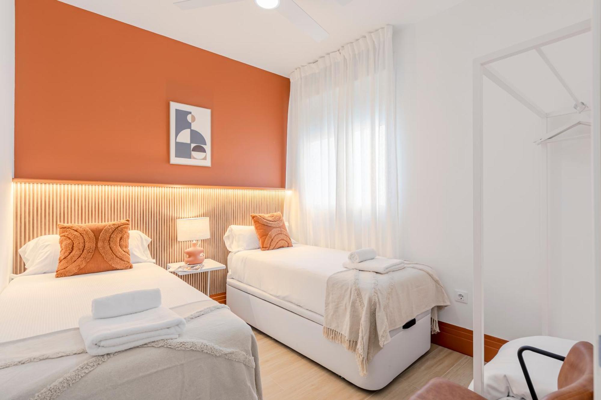 Isg Apartments Faustino 45 เซบีญา ภายนอก รูปภาพ